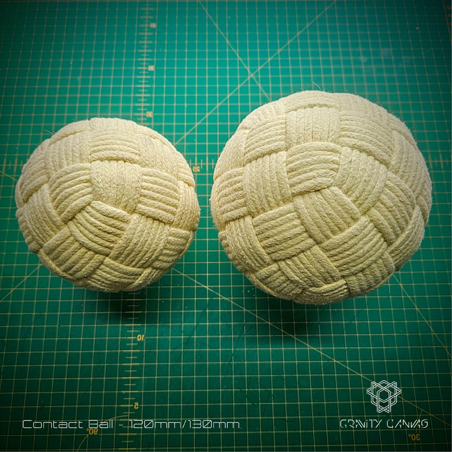 Globe knot fire contact juggling balls