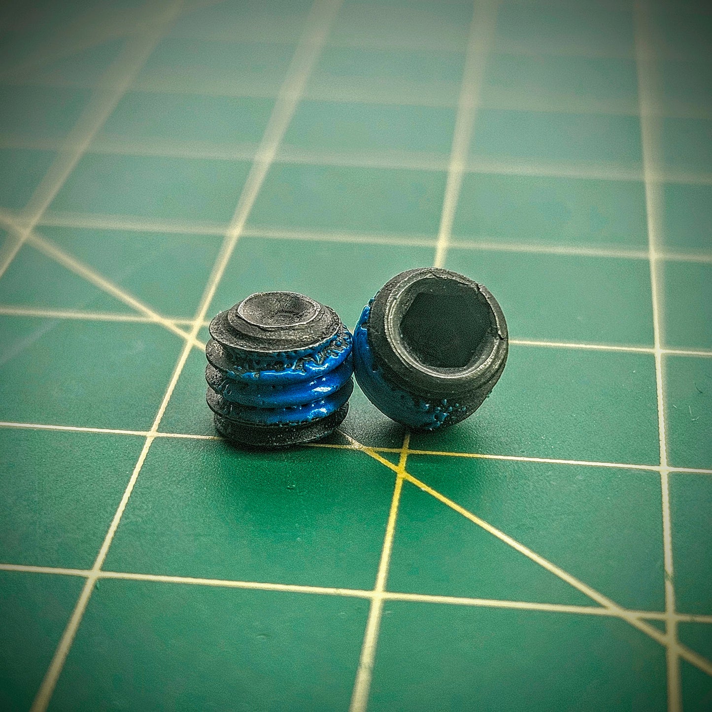 Dragon Spoke Grub Screws
